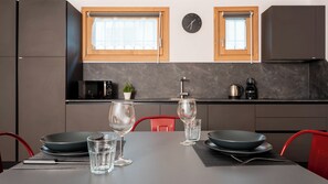 Dining - Trento 2 - Studio Apartment, Sleeps 4 (Bormio)