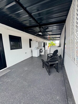 Terrace/patio - NEW Modern 1BR Apartment in Carolina  AC, Wi-Fi & Great Location (Carolina)