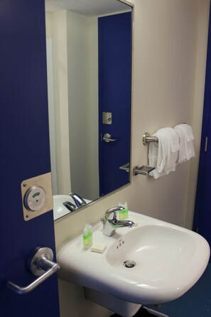 Double Room - Henderson Residence University ofOttawa (Ottawa)