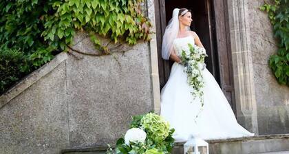 C17th Castle - Huit Chambres , Couchages 16