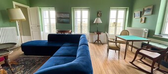 Maison des Grands Crus