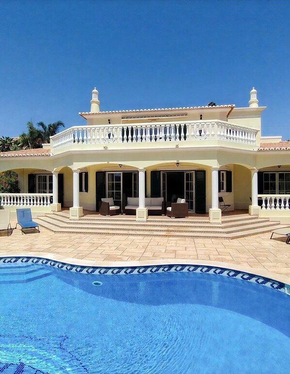 Unclassified image, 1 of 36, button - Villa Palmeira - Four Bedroom Villa, Sleeps 8 (Carvoeiro)