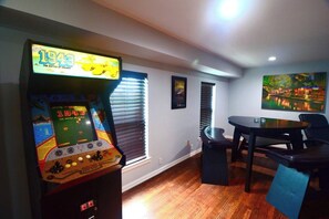 Games room - Terlingua MidTerm Rental (Arlington)
