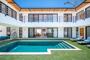Pool - Premier Luxury Residences (Playa Grande)