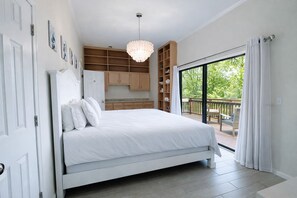 4 habitaciones, tabla de planchar con plancha y wifi gratis 