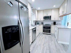 Fridge, microwave, oven, stovetop - Lazy Lake Dayz: Modern Rumbling Bald Resort Oasis w/Golf Views, Fire Pit & Games (Lake Lure)