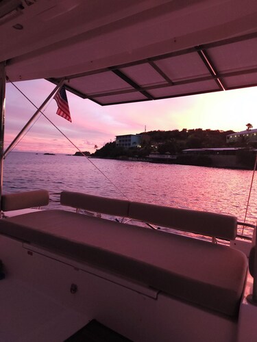 Perfect 4-bedroom sailing yacht with AC in nice Miami location