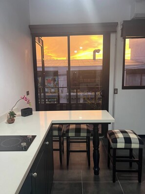 Apartment, 1 Bedroom, Accessible | Dining room - Orquid Studio 3km From SJO Airport AC (Alajuela)