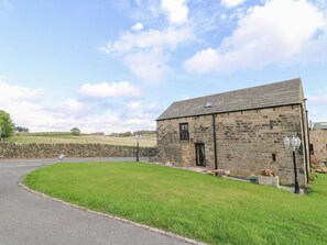 Exterior - Riber View Barn (Chesterfield)