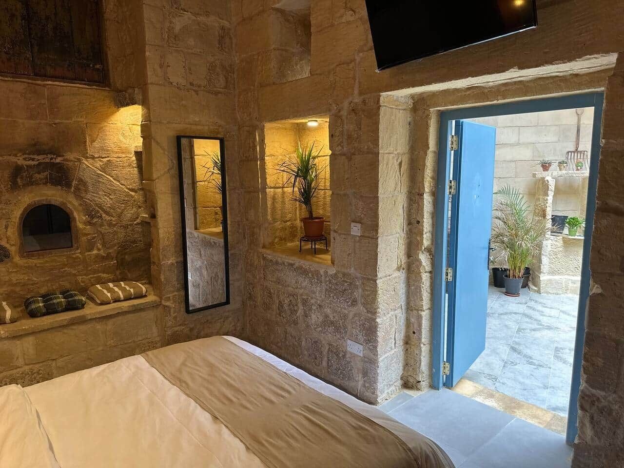 Zimmersafe, Bügeleisen/Bügelbrett, WLAN, Bettwäsche