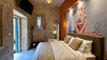 Pengeskab på værelset, strygejern/strygebræt, Wi-Fi, sengetøj