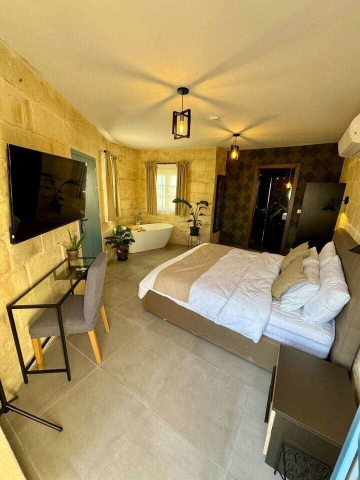 1 Schlafzimmer, Zimmersafe, Bügeleisen/Bügelbrett, WLAN