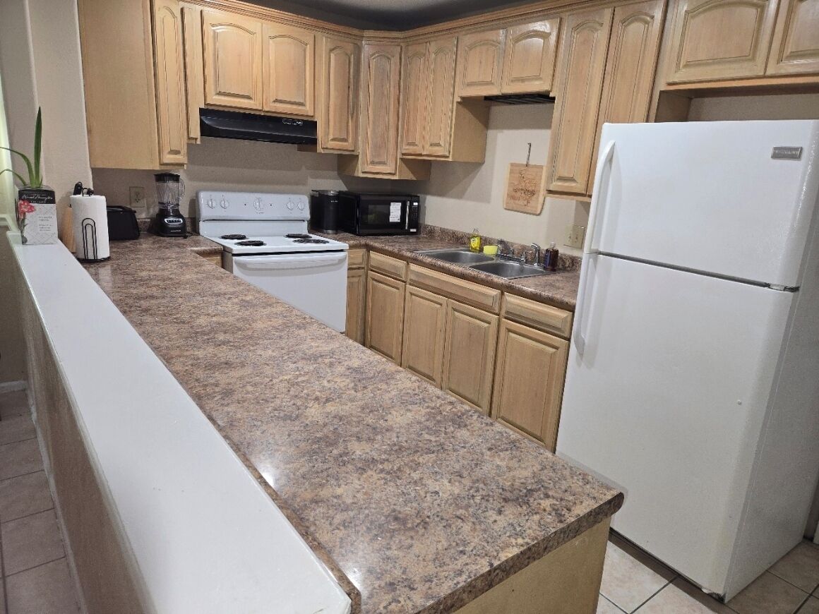 微波炉、烤箱、炉灶