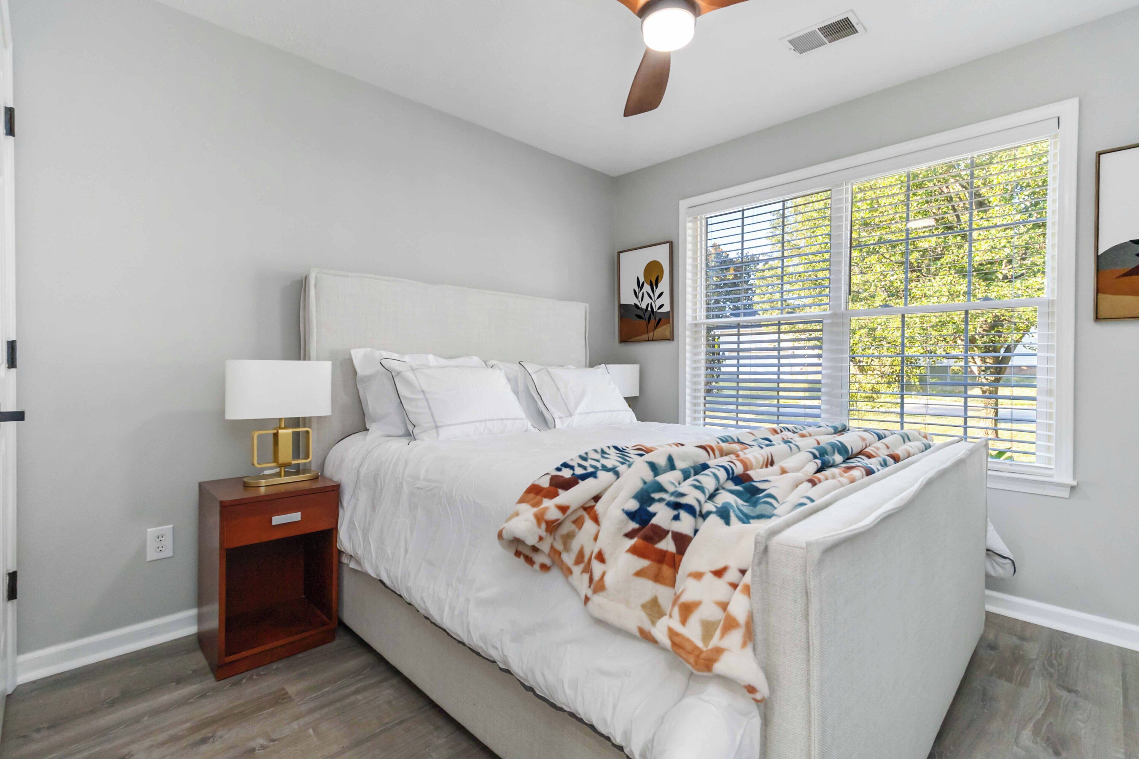 3 quartos, ferros/tábuas de passar roupa, Wi-Fi, roupa de cama