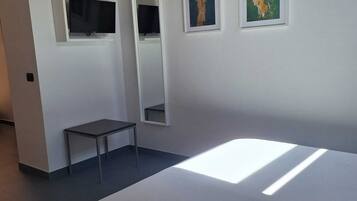 Familie driepersoonskamer | Lakens van Egyptisch katoen, luxe beddengoed, donzen dekbedden