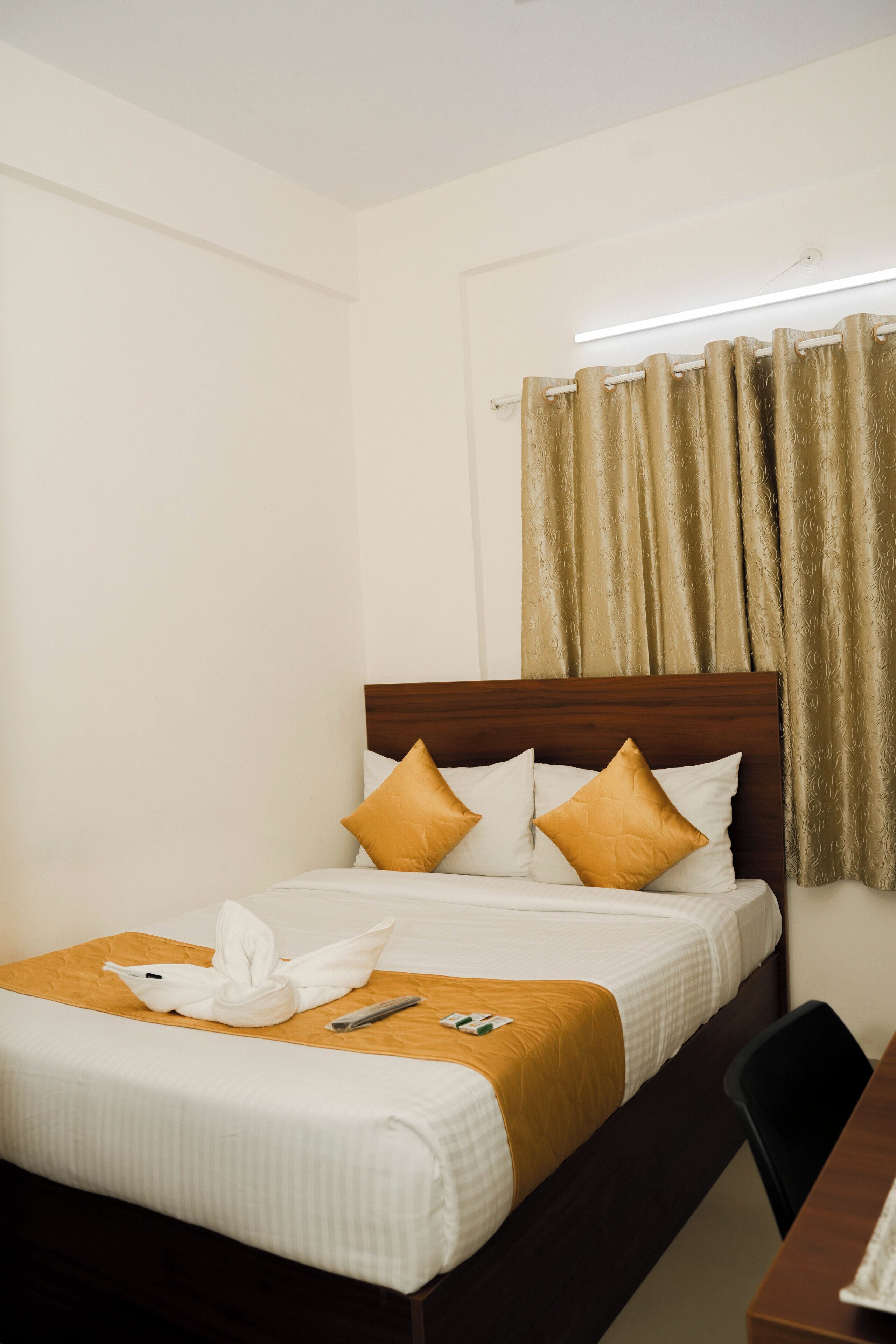 Deluxe kamer, airconditioning | Een bureau, een laptopwerkplek, gratis wifi