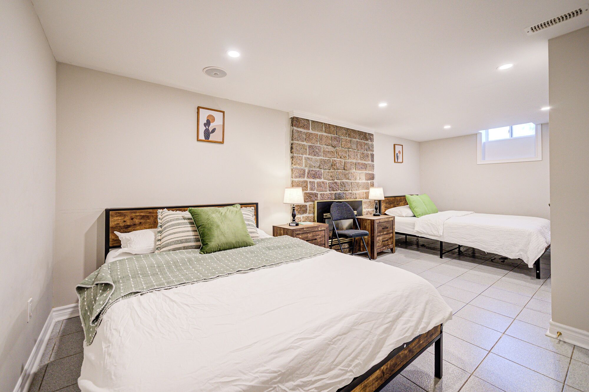 2 多间卧室、办公桌、熨斗/熨衣板、免费 WiFi