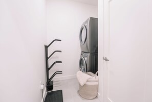 公寓式客房, 阳台, 山景 | 住宿内部