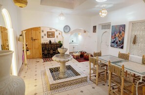 Dining - RIAD ELAYA (Marrakech)