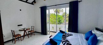 The Lirien Cove Beach Apartment Hikkaduwa