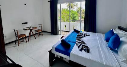 The Lirien Cove Beach Apartment Hikkaduwa