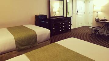 1 bedroom, iron/ironing board, bed sheets, wheelchair access