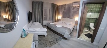 Basic Double Room | Free WiFi