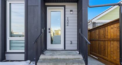 King Bed 10 Minutes To Downtown Luxury Townhouse