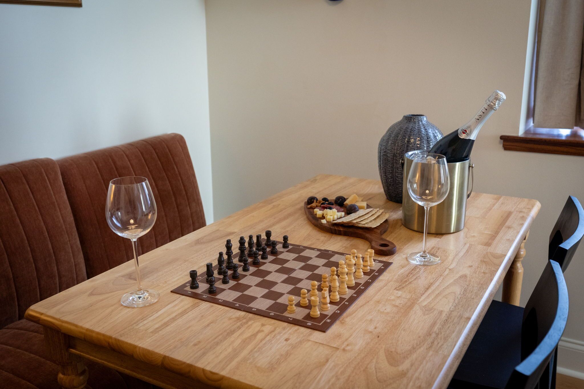 Kaffe-/temaskine, spisebord