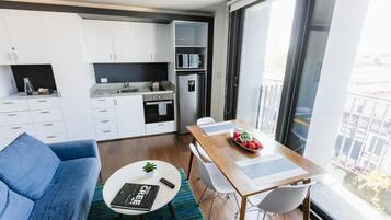Deluxe Apartment, Balcony, City View | Interior