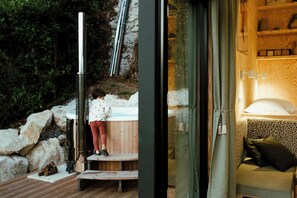 Spa - Ecolodge Acmé Jacuzzi view of Lake Annecy (Talloires-Montmin)