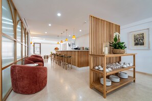 Bar (in der Unterkunft)