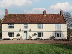 Exterior - Winston Hall Farmhouse (Beccles)