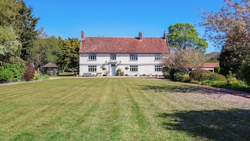 Cottage | Exterior