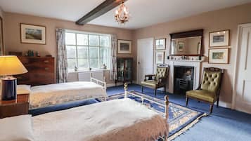 9 bedrooms, individually decorated, individually furnished, free WiFi