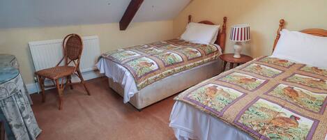 7 bedrooms, individually decorated, individually furnished, free WiFi