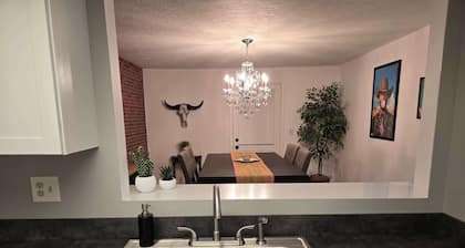 Arizona Ranch Retreat w/ BBQ • Family Friendly