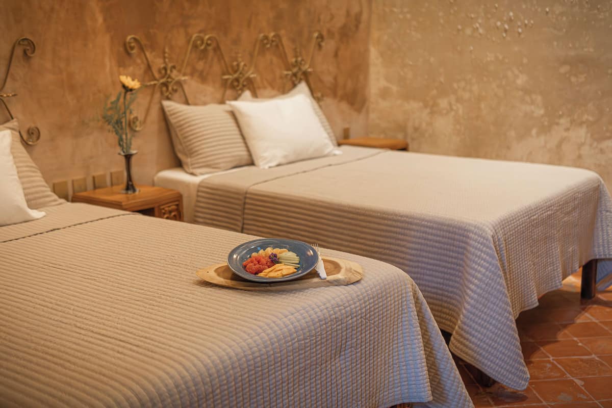 Habitación doble Confort, 2 camas Queen size | Ropa de cama de alta calidad y camas con efecto memoria