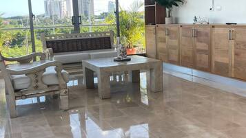 Apartment, 3 Bedrooms | Living area