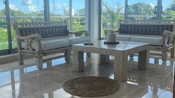 Apartment, 3 Bedrooms | Interior