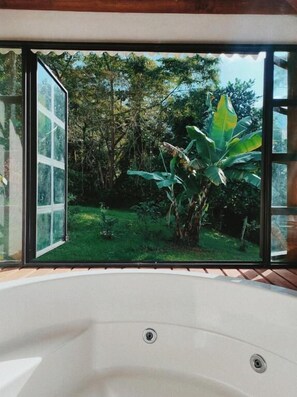 Luxury Chalet, Balcony, Garden View | Interior - Casa De La Ruta (Zipacón)