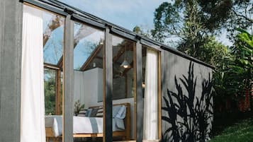 Cabaña Deluxe, balcón, vistas a la montaña | Jardines del alojamiento