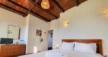 Torre de Santiago Guest House