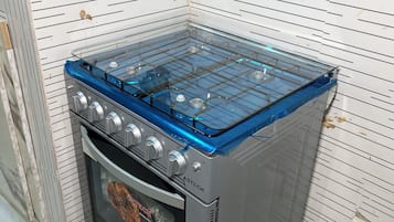 Tủ lạnh, lò vi sóng, lò nướng, bếp nấu