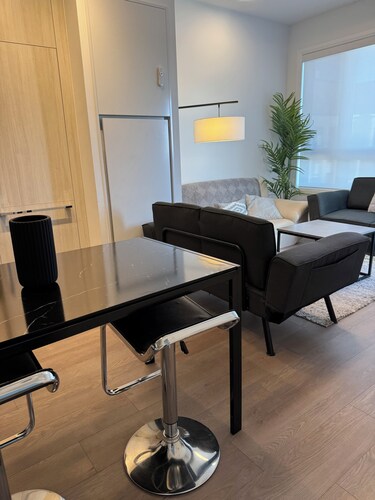 Long Term Rental min 3+ month Available Luxury Condo – free parking + WiFi