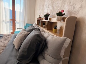 1 dormitorio, tabla de planchar con plancha, wifi gratis y ropa de cama