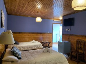 4 habitaciones, internet y ropa de cama 