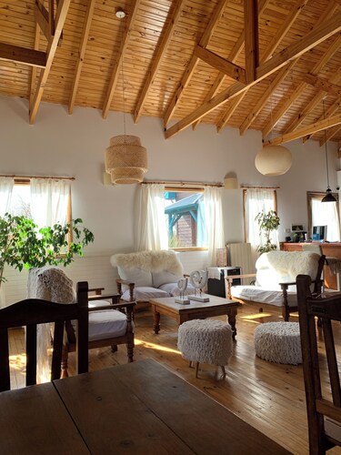 Hosteria Hainen Cabins, located in El Calafate, 10 minutes from downtown.