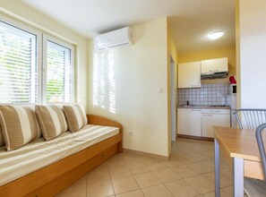 Interior - Standard One Bedroom Apartment with Sea View and Terrace (Stanici)