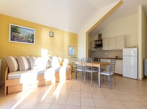 Interior - Superior Two Bedroom Apartment with Sea View and Terrace (Stanici)